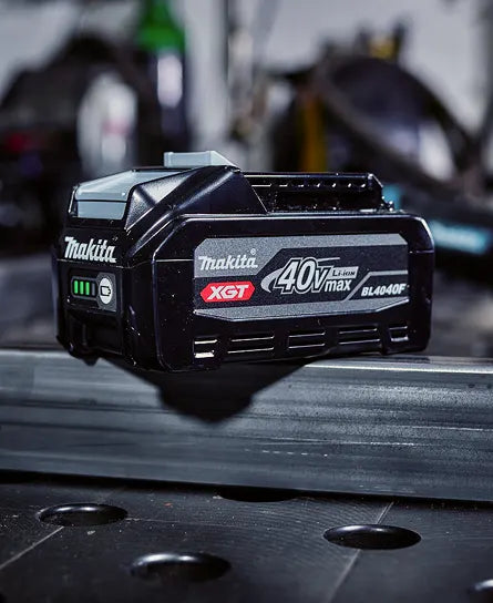Makita XGT® 40Vmax – Profesjonalne Narzędzia Bezprzewodowe + GRATIS Bateria BL4040F